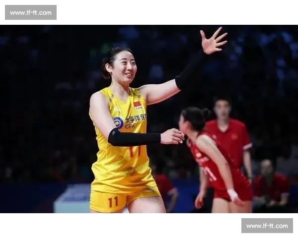 女排世联赛观众纪录刷新！土耳其 1.7 万上座创历史，中国两站憾失良机