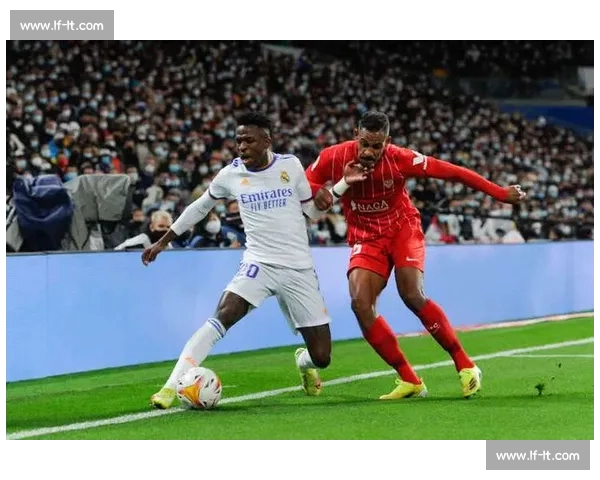 红牌点燃伯纳乌：佩德里导火索与维尼修斯的 40 分钟混战